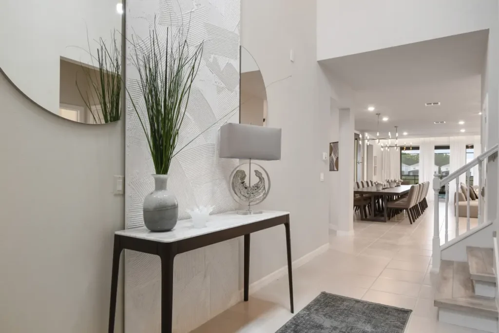 Mirror entryway